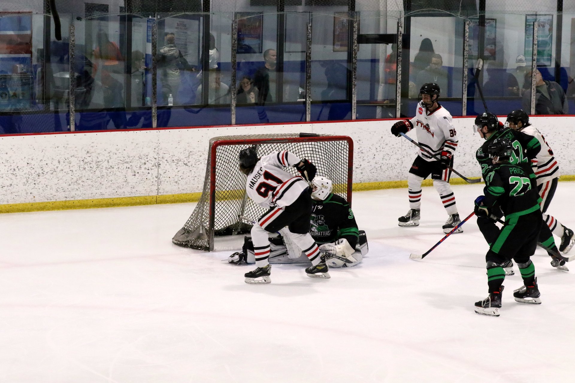 Derwin Hauser scoring a net-front goal off of a rebound